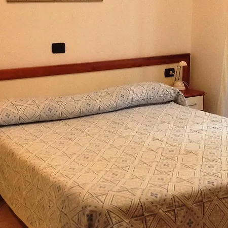 Hotell Ricci 2*