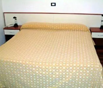 Hotell Ricci 2*