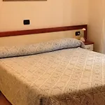 Hotell Ricci 2*
