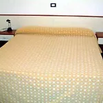 Hotell Ricci 2*